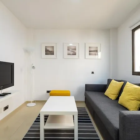 Renovated Apt.next To The Sea Arucas